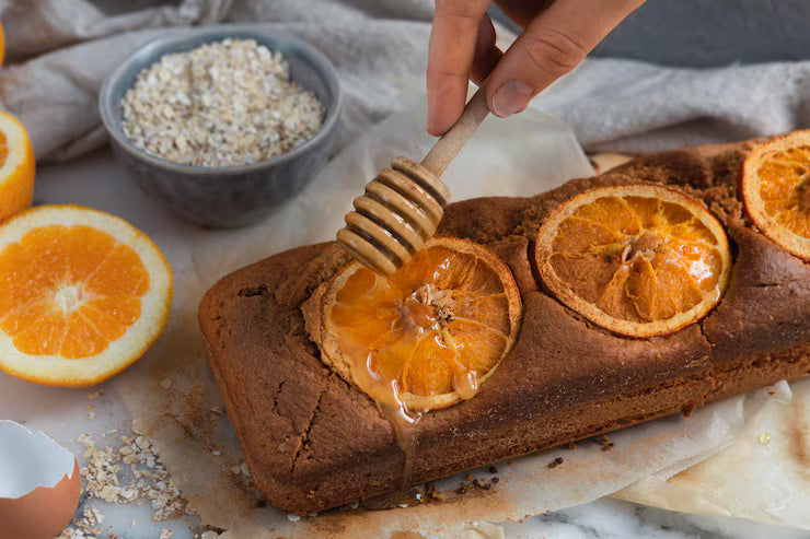 Can You Bake with Mānuka Honey? Benefits, Risks & Best Practices